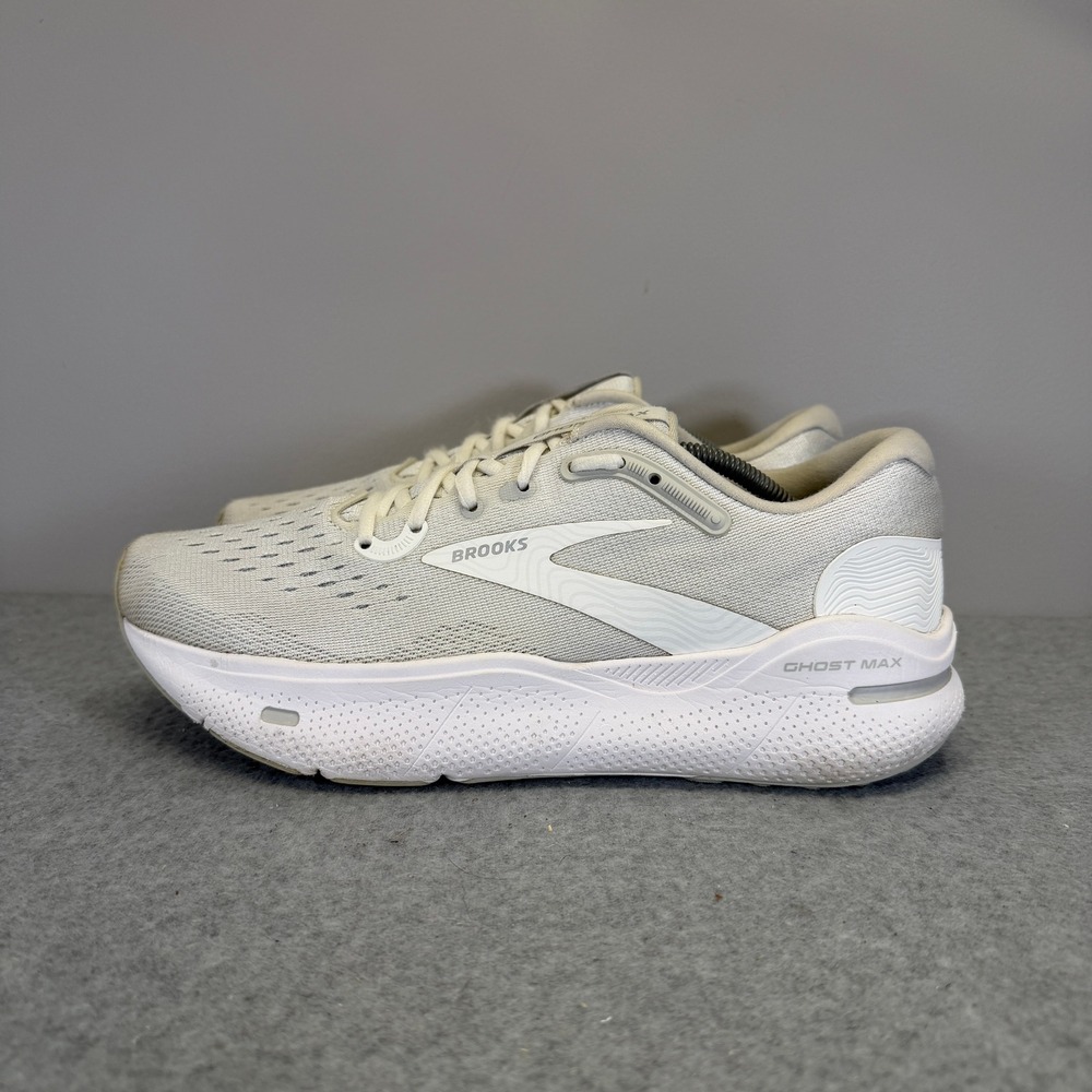 Brooks Ghost Max Womens Shoes Size 10.5 White Cream Running Sneakers 1203951B124